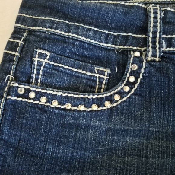 VGS Capri Cuffed Jeans - Picture 6 of 8